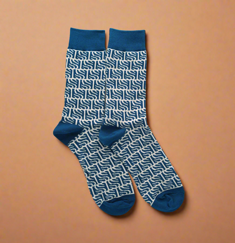 ‘Waves’ Socks