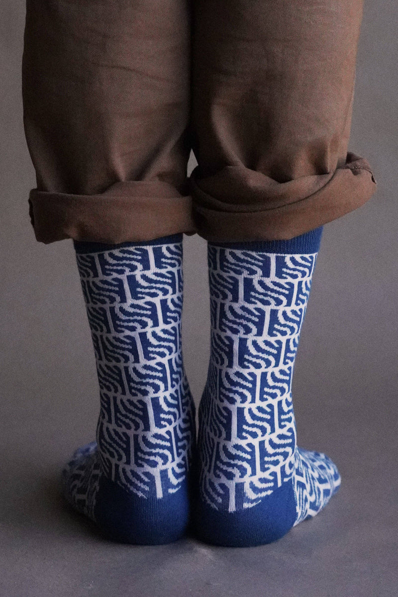 ‘Waves’ Socks
