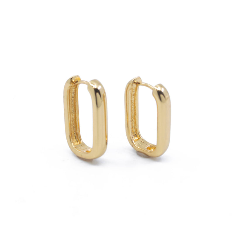 Enlongated Hoops in Gold - Earrings